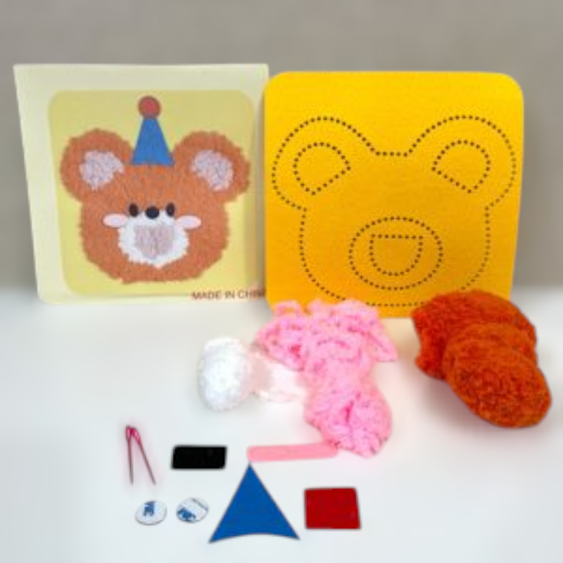 10-13-1.webp لوحة حياكة صوف الدب المهرج - الصورة 1