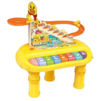 بيانو مع سلم البطة