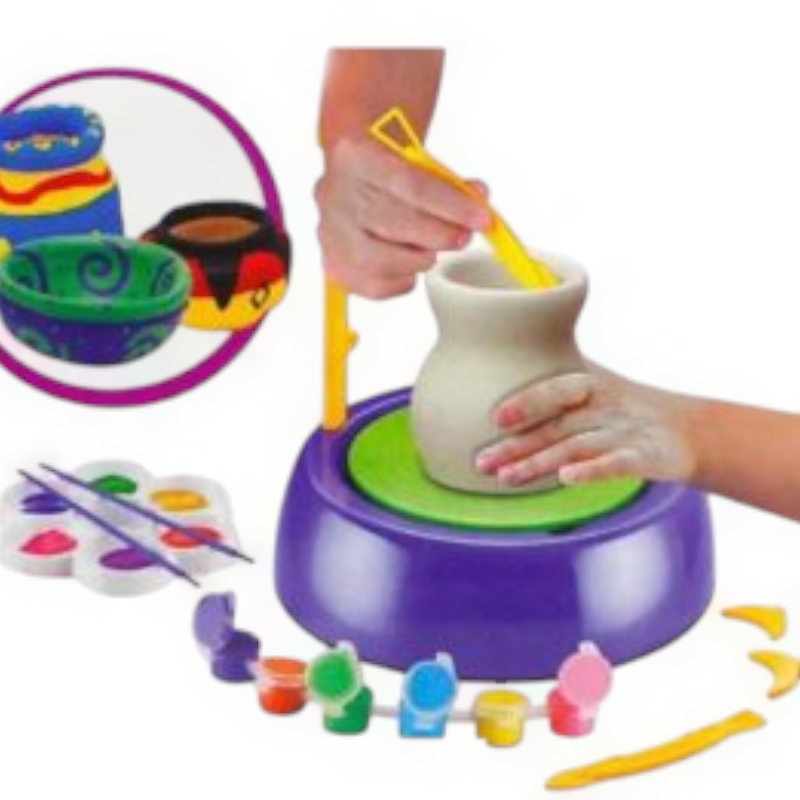 8-17-1.webp صانعة الفخار - الصورة 1