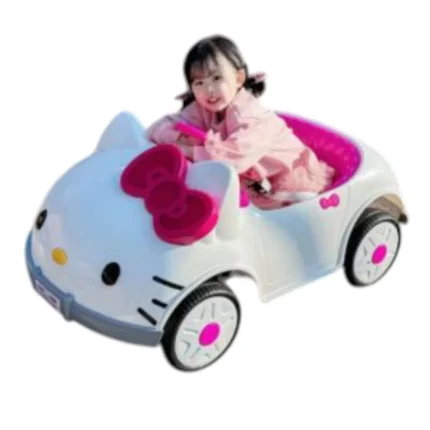 سيارة يقودها الطفل